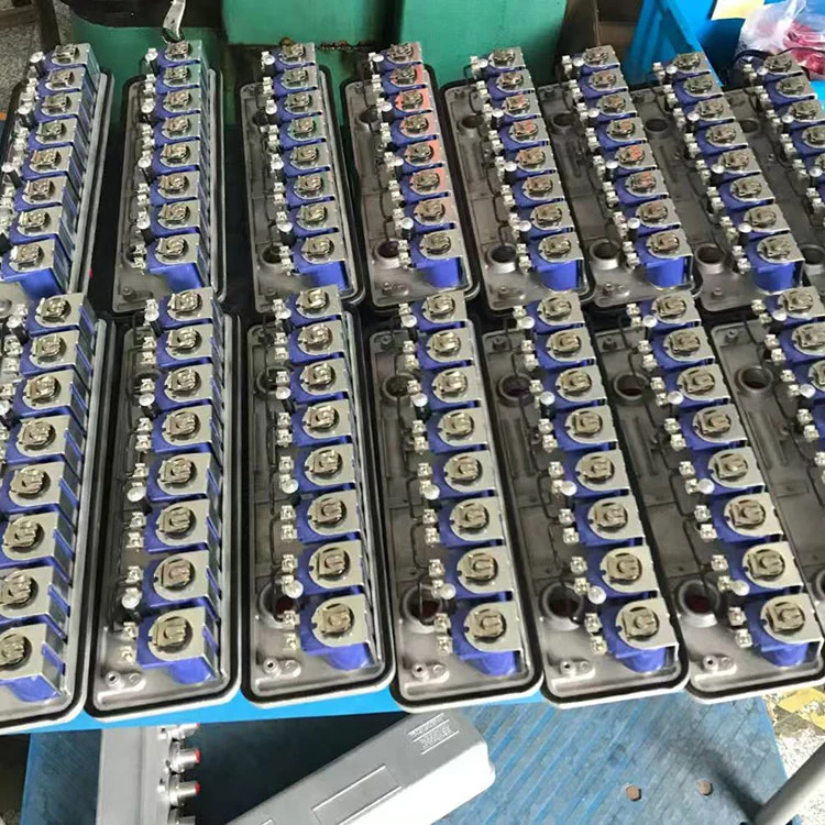 RCA3-8V8000 klapikarp